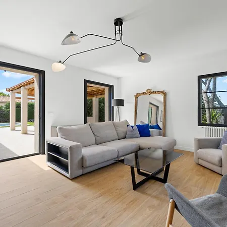 Villa Renting - Bellet - Live A Dream Pool 3 Bedroom Garden Parking