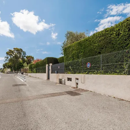 Villa Renting - Bellet - Live A Dream Pool 3 Bedroom Garden Parking Nice
