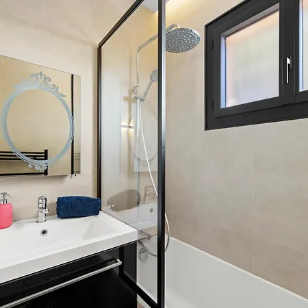 Renting - Bellet - Live A Dream Pool 3 Bedroom Garden Parking Nice
