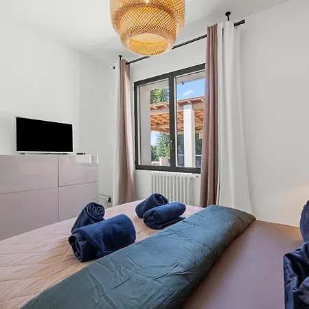 Villa Renting - Bellet - Live A Dream Pool 3 Bedroom Garden Parking *