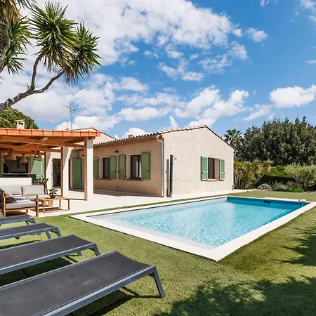 Villa Renting - Bellet - Live A Dream Pool 3 Bedroom Garden Parking *